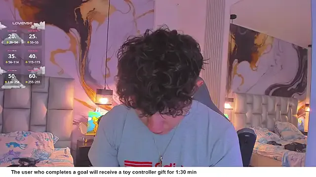 Yui-Ch – webcam model profile photo Image 9