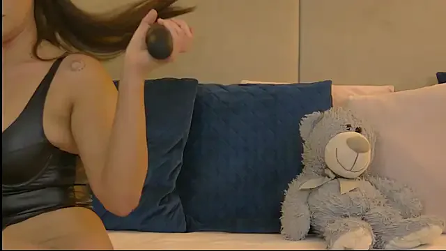 Hot_Mayra25 – webcam model profile photo Image 13