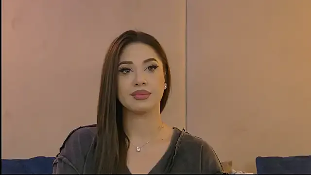 Hot_Mayra25 – webcam model profile photo Image 9