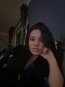  – webcam model profile photo Image 8