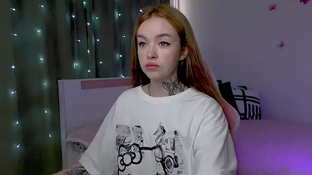  – webcam model profile photo Image 5