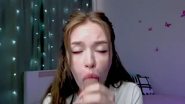  – webcam model profile photo Image 6