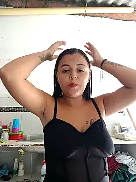 Nonchan_ – webcam model profile photo Image 2