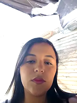 Nonchan_ – webcam model profile photo Image 5