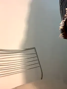 -Alisa – webcam model profile photo Image 13