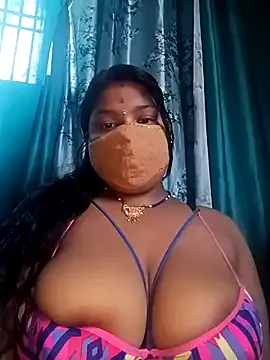  – webcam model profile photo Image 4