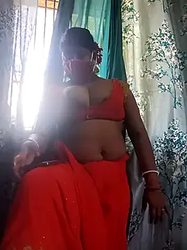  – webcam model profile photo Image 5