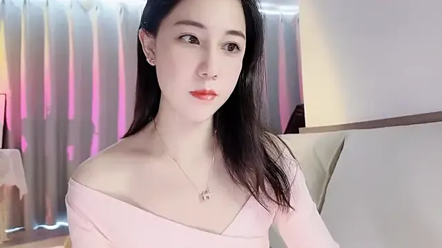 PumaShyXD – webcam model profile photo Image 12