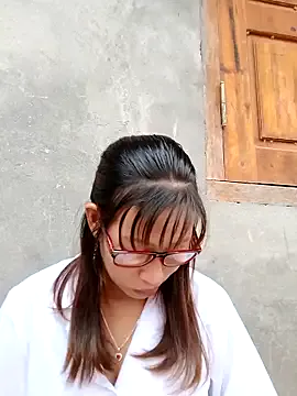 Nonchan_ – webcam model profile photo Image 13