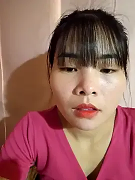  – webcam model profile photo Image 3