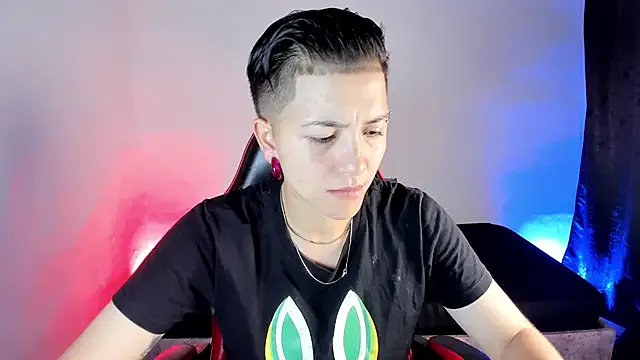 shaoshao-7758 – webcam model profile photo Image 4