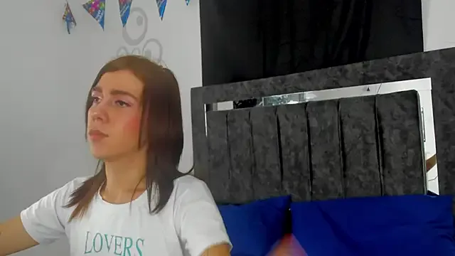 NANA_7 – webcam model profile photo Image 6