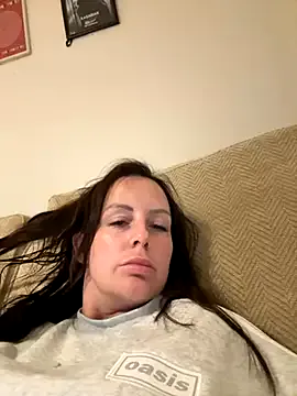  – webcam model profile photo Image 6