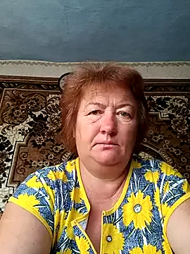  – webcam model profile photo Image 4