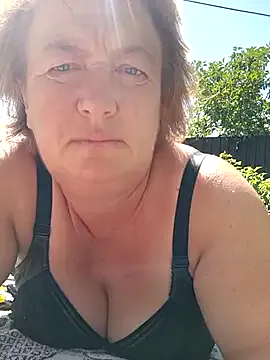  – webcam model profile photo Image 8