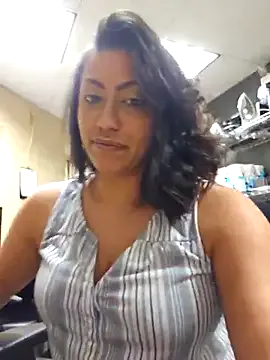 DarkDea – webcam model profile photo Image 5