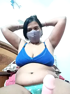 MilfNextDoor20 – webcam model profile photo Image 3