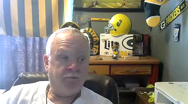 nobledad – webcam model profile photo