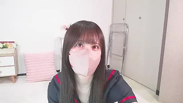  – webcam model profile photo Image 19