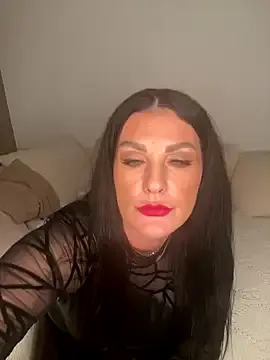 Hot_Mayra25 – webcam model profile photo Image 2