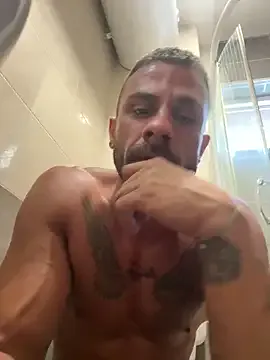 HotBella- – webcam model profile photo Image 17