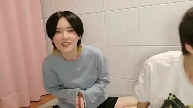 Mia--meow – webcam model profile photo Image 4