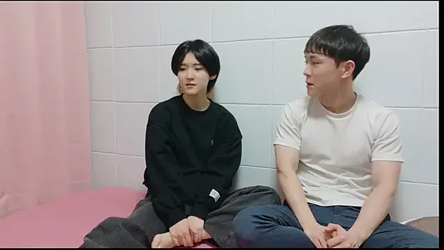 Mia--meow – webcam model profile photo Image 6