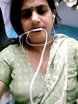 Noughty_Bhabhi Profile Image