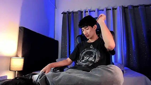 Mme-Evangelyne – webcam model profile photo Image 19