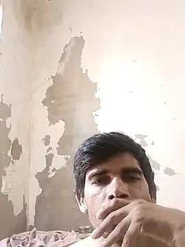 NATINATU252525 – webcam model profile photo Image 13