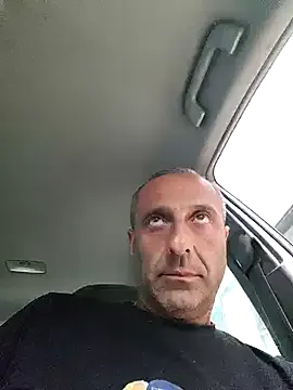 ippei0001 – webcam model profile photo Image 13