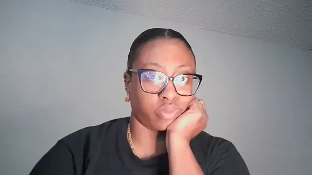 Nyxie_Chaos – webcam model profile photo