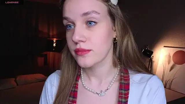 Nami-OP – webcam model profile photo Image 11