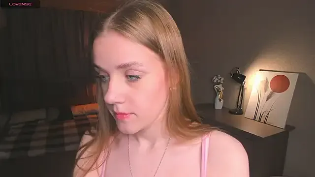 Nami-OP – webcam model profile photo Image 16