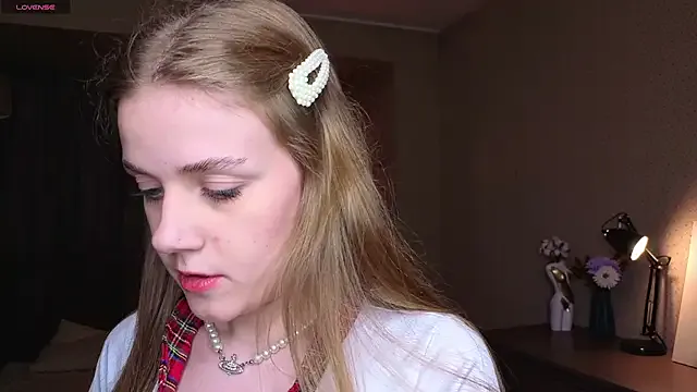 Nami-OP – webcam model profile photo Image 8