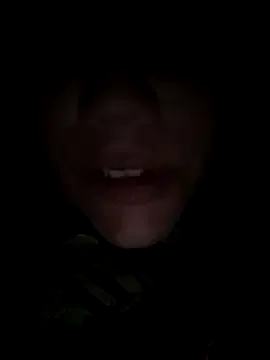 seraphine23 – webcam model profile photo Image 4