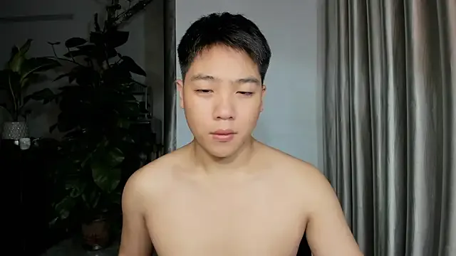  – webcam model profile photo Image 10