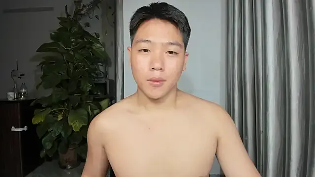  – webcam model profile photo Image 15