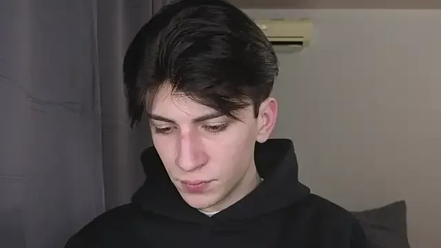 Diegoarctic – webcam model profile photo Image 8