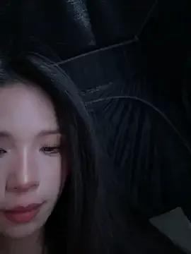 PlutoCalais – webcam model profile photo Image 12