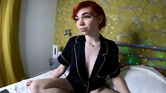 19whitebunny on FreeCamNet Image 18