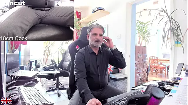  – webcam model profile photo Image 17