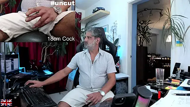  – webcam model profile photo Image 3