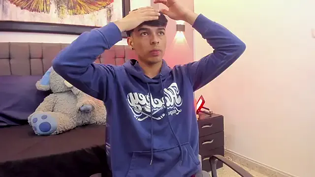 Nonchan_ – webcam model profile photo Image 9