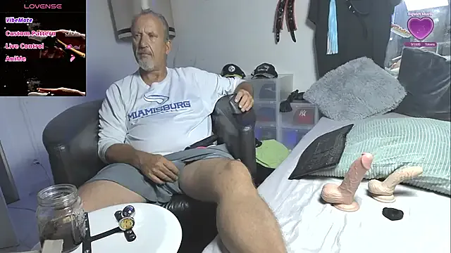 Priyajaanbaby – webcam model profile photo Image 7