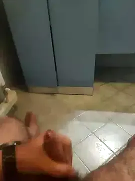 PumaShyXD – webcam model profile photo Image 5