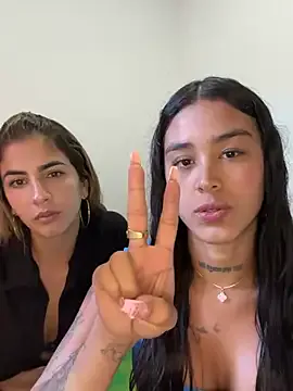 paisitahot1975 – webcam model profile photo