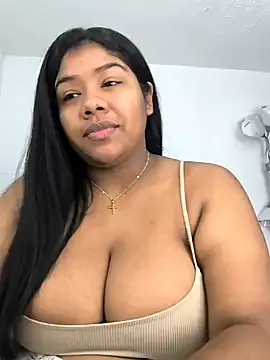 NANA_7 – webcam model profile photo Image 7
