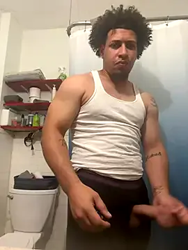  – webcam model profile photo Image 7