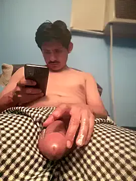  – webcam model profile photo Image 3